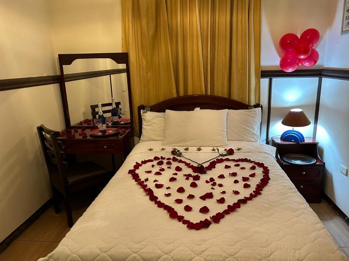 Hotel Casa Franciscana Кито Экстерьер фото