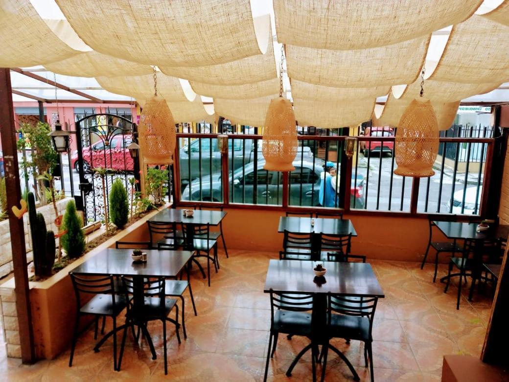 Hotel Casa Franciscana Кито Экстерьер фото