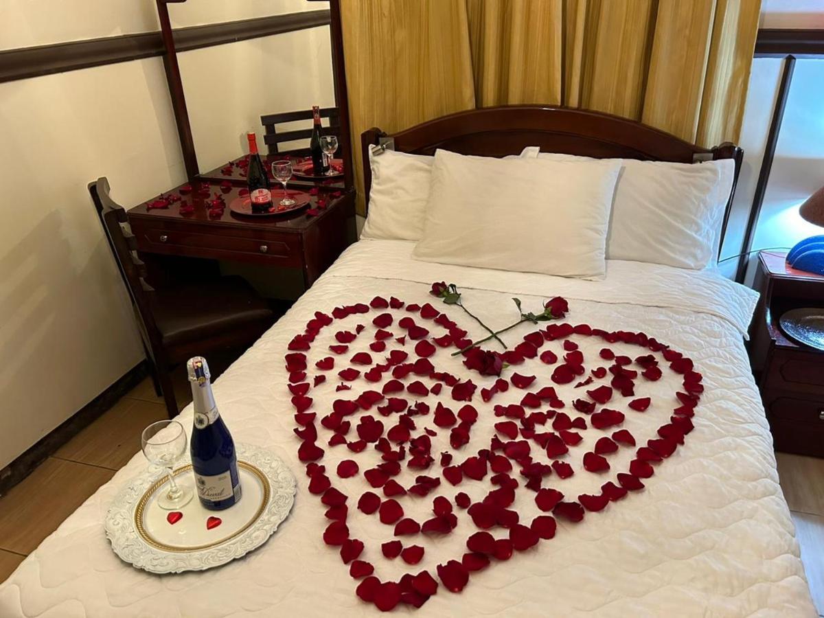 Hotel Casa Franciscana Кито Экстерьер фото