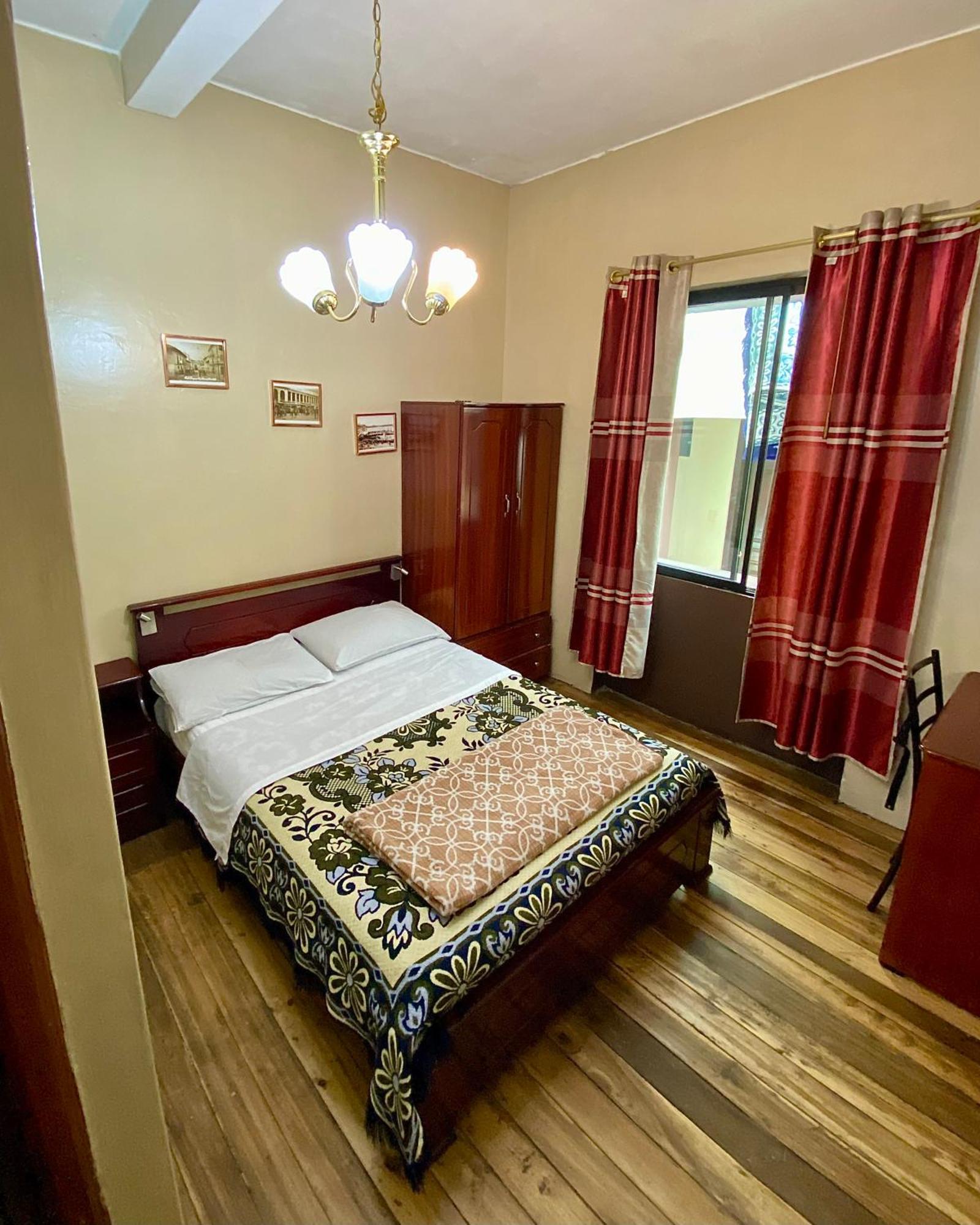 Hotel Casa Franciscana Кито Экстерьер фото